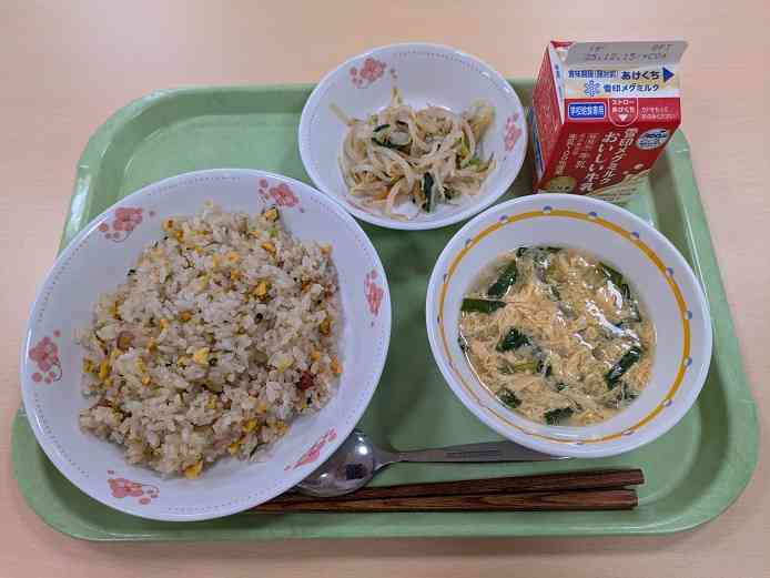 １２月３日　給食
