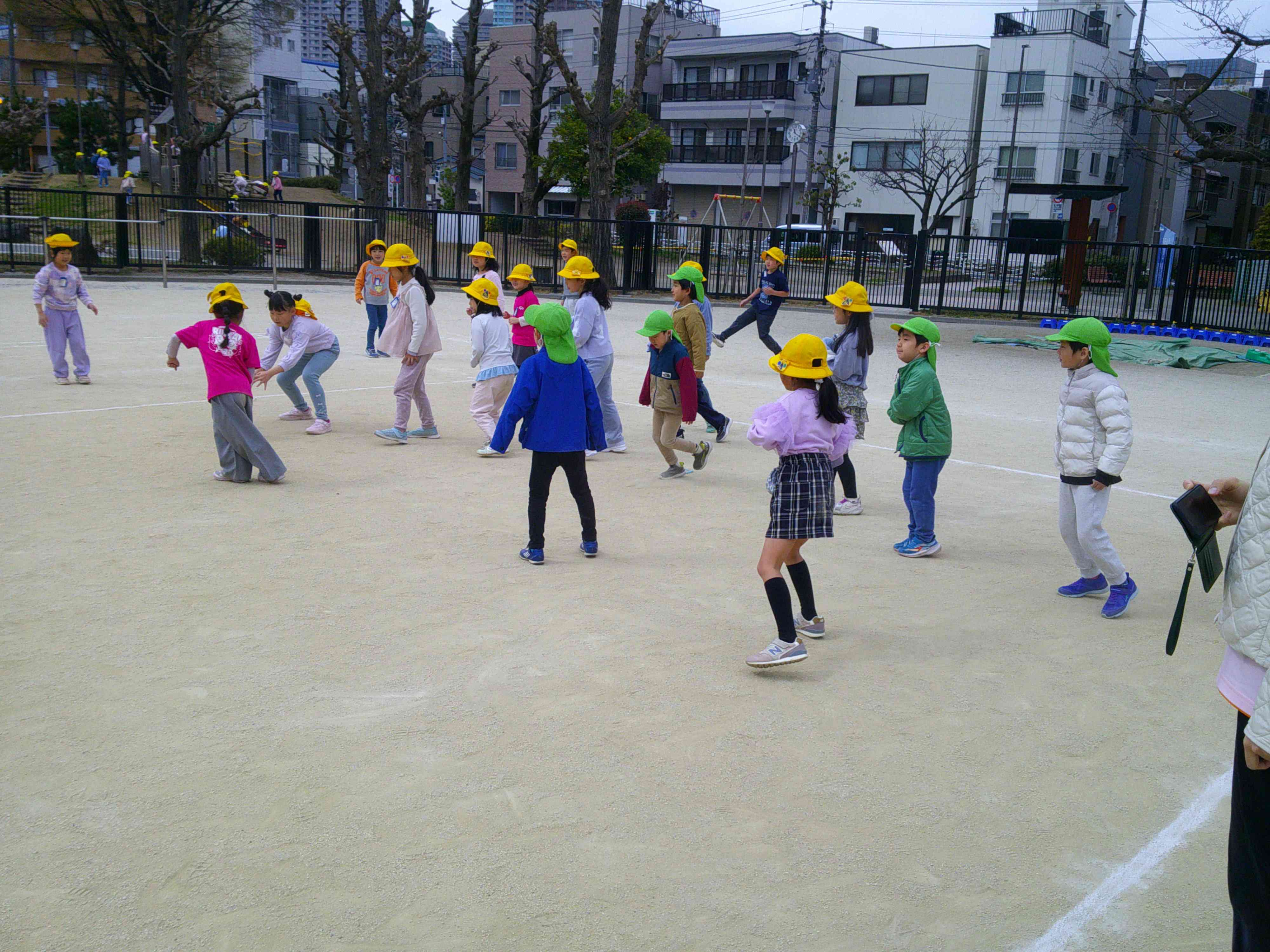 校庭ドッジボール